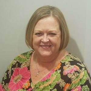 Meet your Posher, Linda